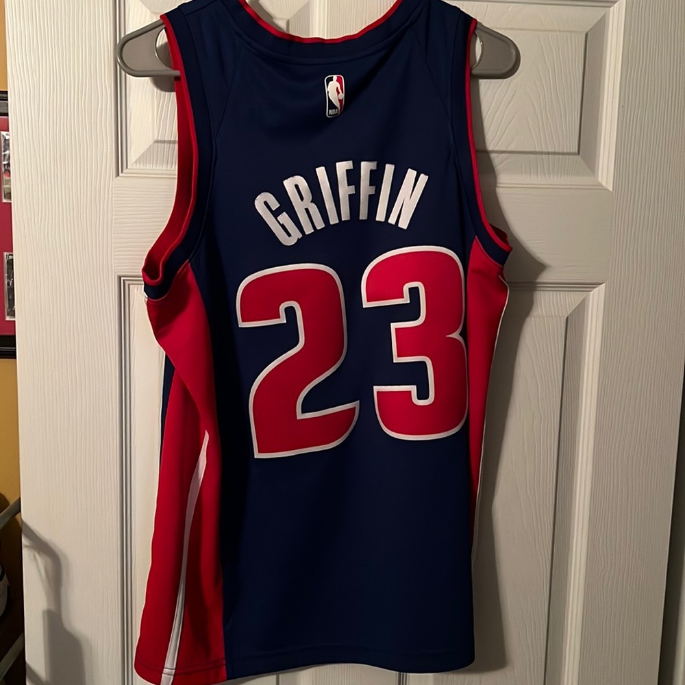 Blake Griffin Detroit Pistons jersey